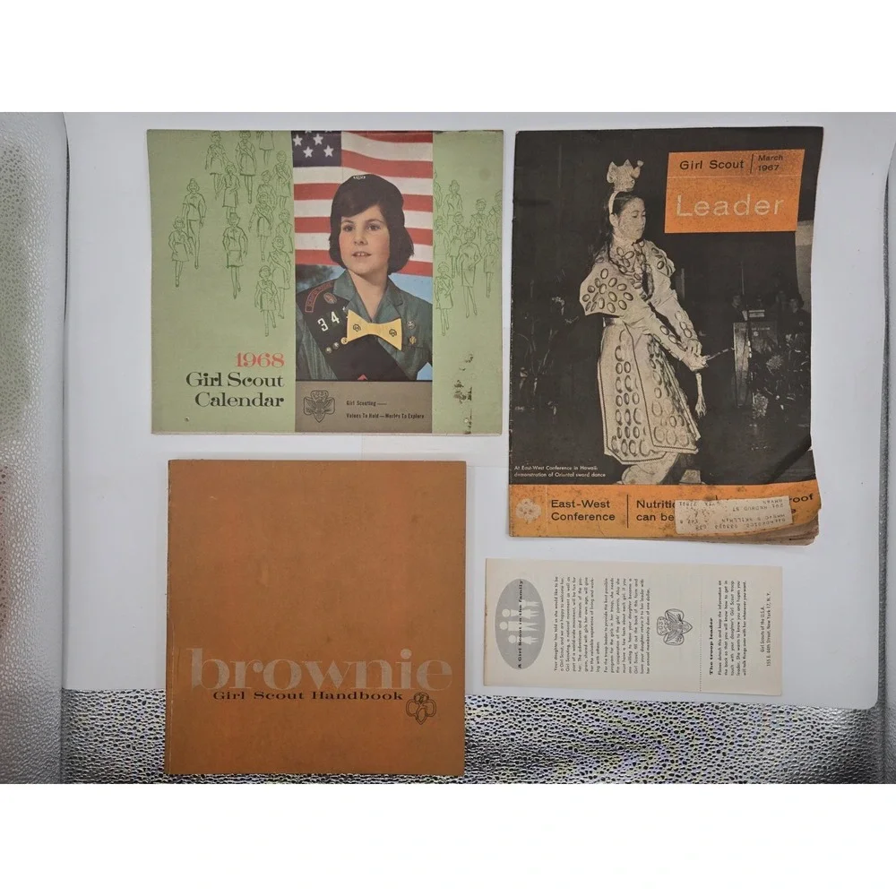 Vintage Girl Scout Lot 1968 Calendar Brownie Handbook 1963 Leader Magazine
